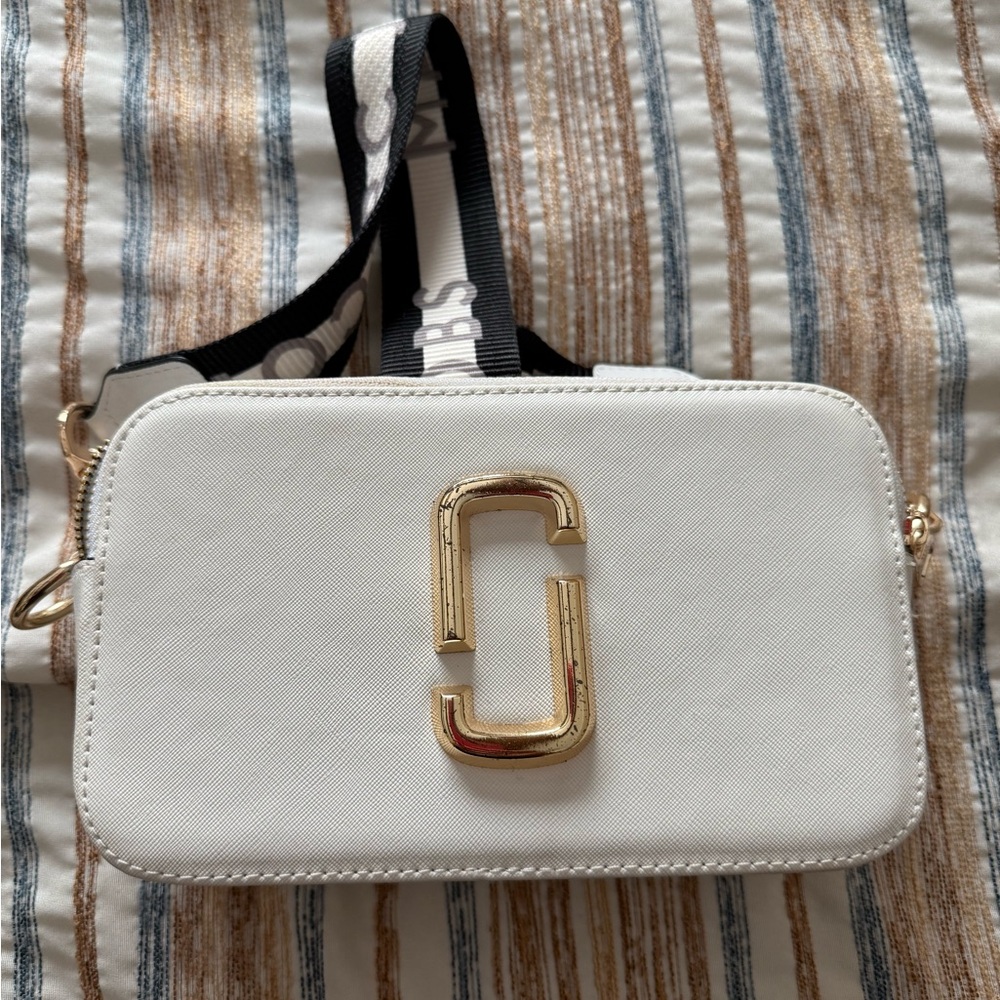 Marc Jacobs Gold Accent White Crossbody Bag